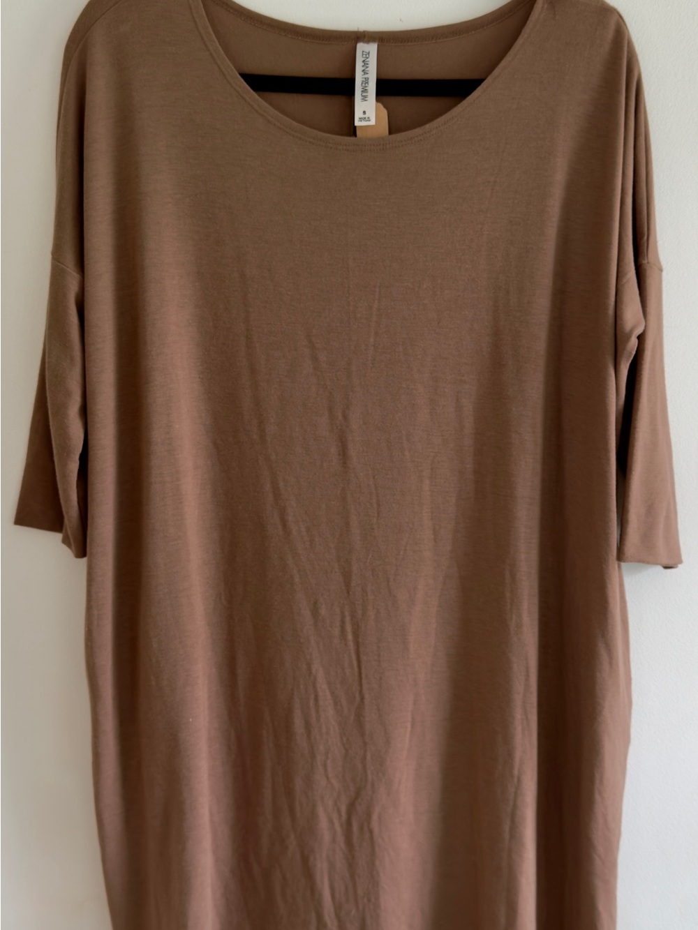 Zenana Outfitters Brown Scoop Neck Tunic Top